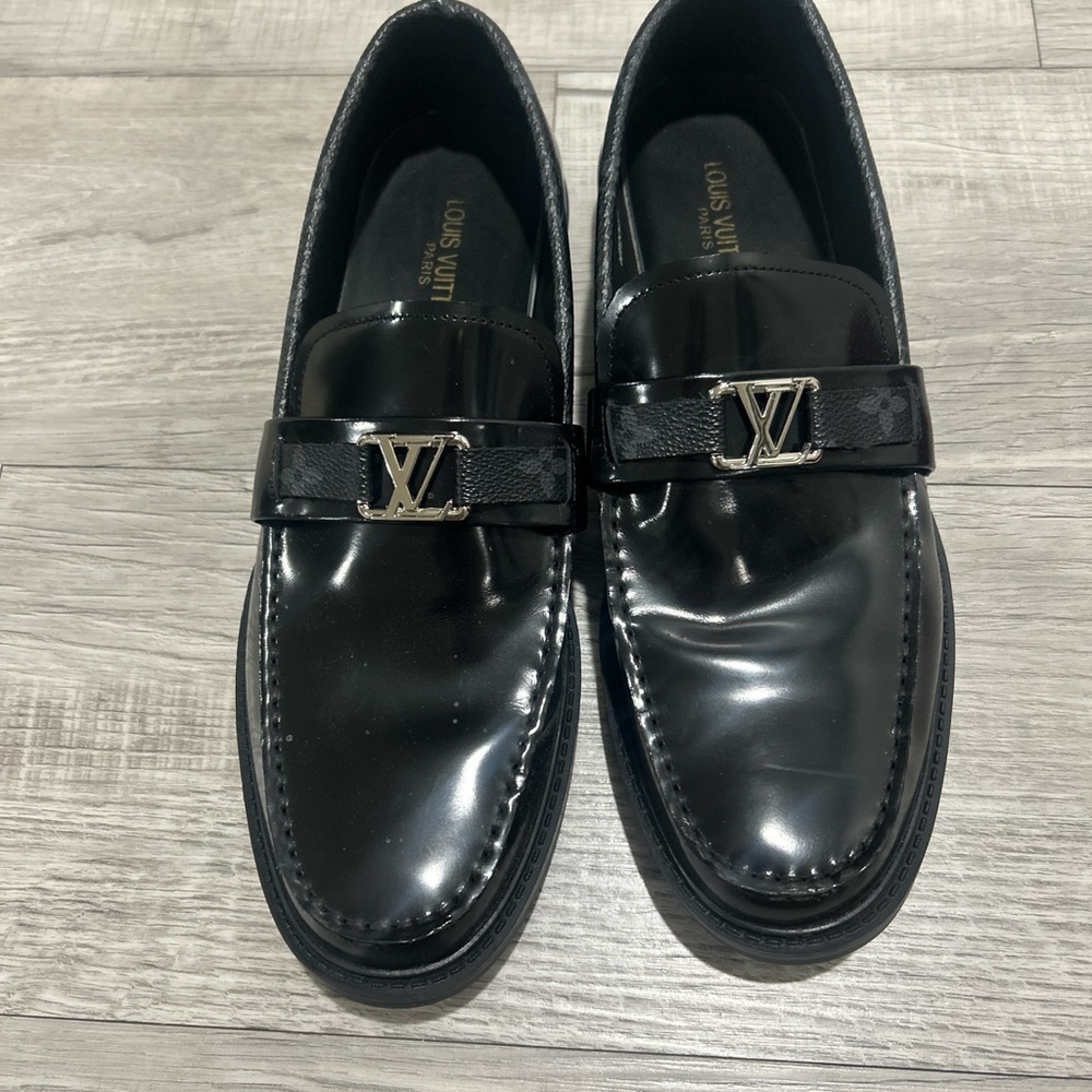 Glossy Black Men's Loafers